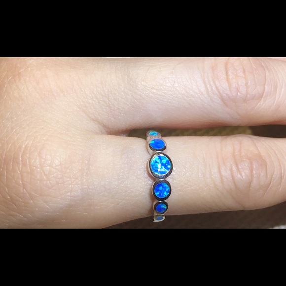 Opal ring band sterling silver ring with gemstone - Picture 5 of 5